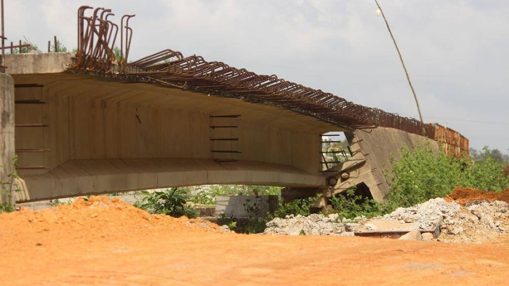 Cầu đường cứu nạn Quảng Trị gần 10 năm dở dang, 'khởi động' lại thế n&agrave;o?