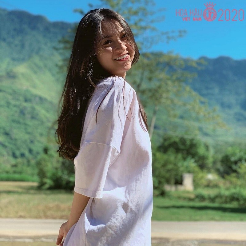 Ngay khi những h&igrave;nh ảnh của Vũ Thị Anh Thư được BTC Hoa hậu Việt Nam 2020 giới thiệu trong danh s&aacute;ch th&iacute; sinh đ&atilde; lập tức g&acirc;y ch&uacute; &yacute;