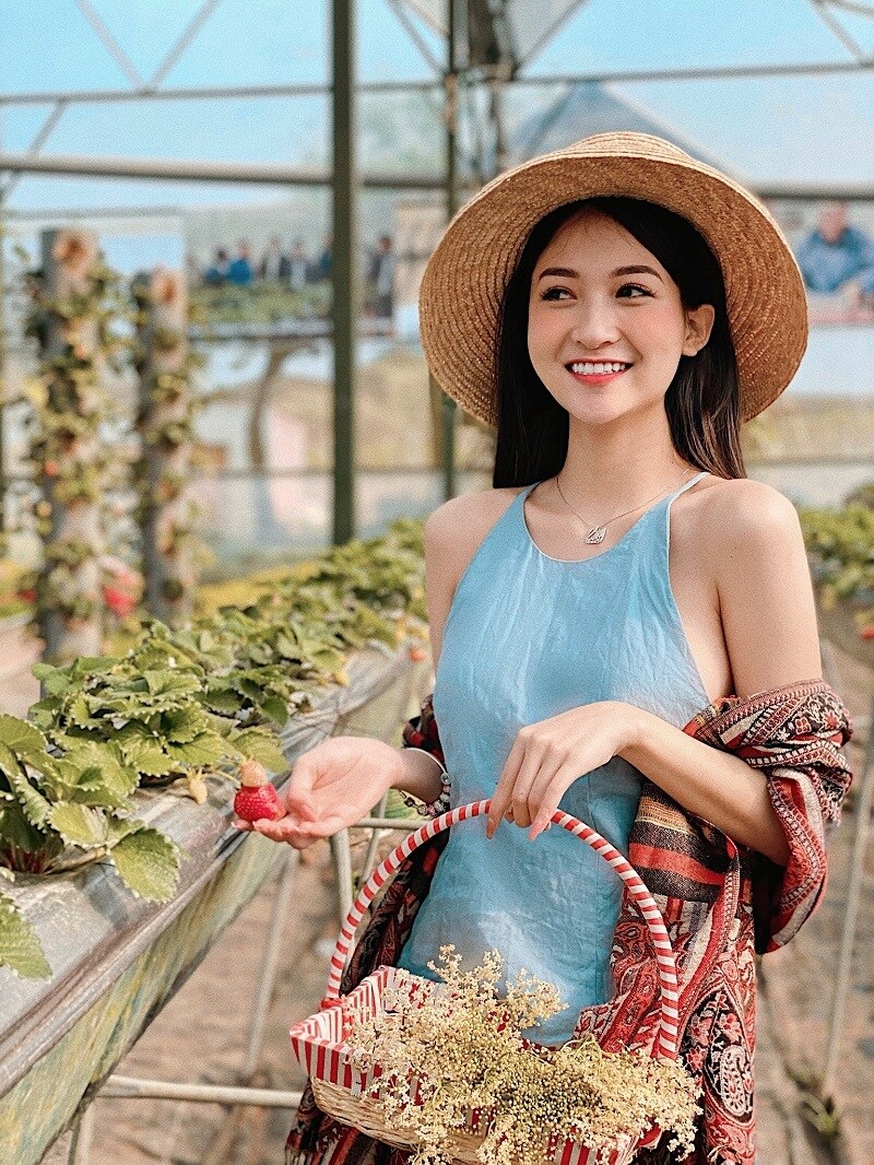 Tr&ecirc;n trang c&aacute; nh&acirc;n, Anh Thư sở hữu lượng người theo d&otilde;i kh&aacute; lớn, với hơn 32 ngh&igrave;n lượt.