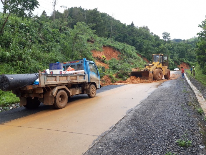 Nhiều đoạn sạt lở ở Quảng Trị