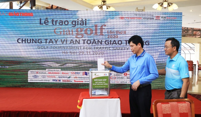Golfer Ho&agrave;ng Qu&acirc;n v&ocirc; địch Giải golf Chung tay v&igrave; ATGT 2020- Ảnh 3.