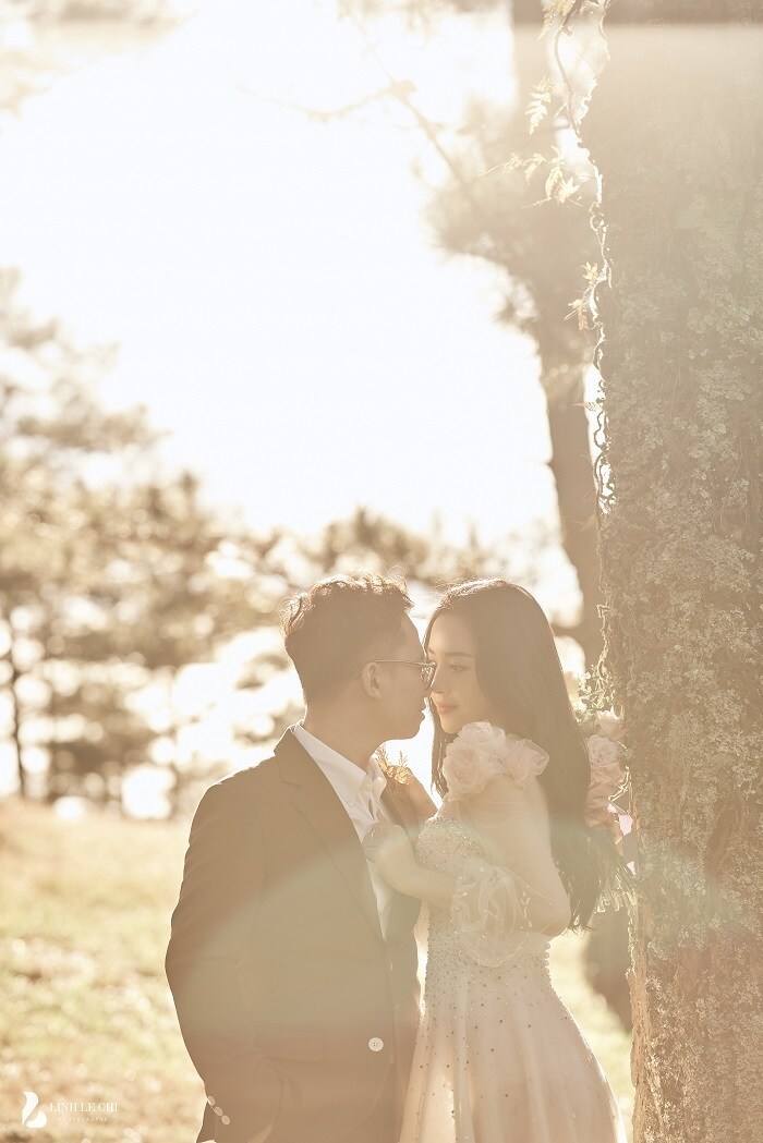 Được biết, chồng Thúy An lớn hơn cô 10 tuổi, là Tiến sĩ tại Anh và hiện đang điều hành công ty của gia đình tại Việt Nam