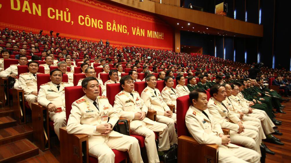 Tổng số đại biểu tham dự phi&ecirc;n tr&ugrave; bị Đại hội Đảng XIII l&agrave; 1.587, đ&ocirc;ng nhất trong 13 kỳ Đại hội Đảng to&agrave;n quốc.