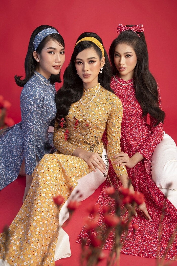 C&aacute;c người đẹp ho&aacute; th&acirc;n th&agrave;nh những giai nh&acirc;n xưa đầy ki&ecirc;u kỳ,với m&aacute;i t&oacute;c đ&aacute;nh phồng đậm vẻ qu&yacute; ph&aacute;i