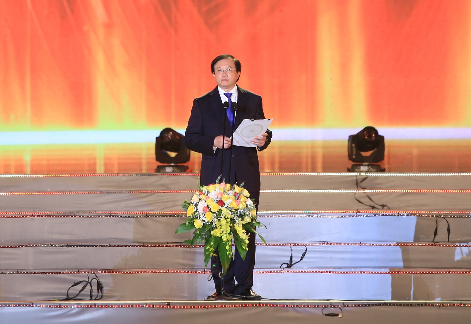 Thứ trưởng Bộ Văn h&oacute;a, Thể thao & Du lịch Tạ Quang Đ&ocirc;ng