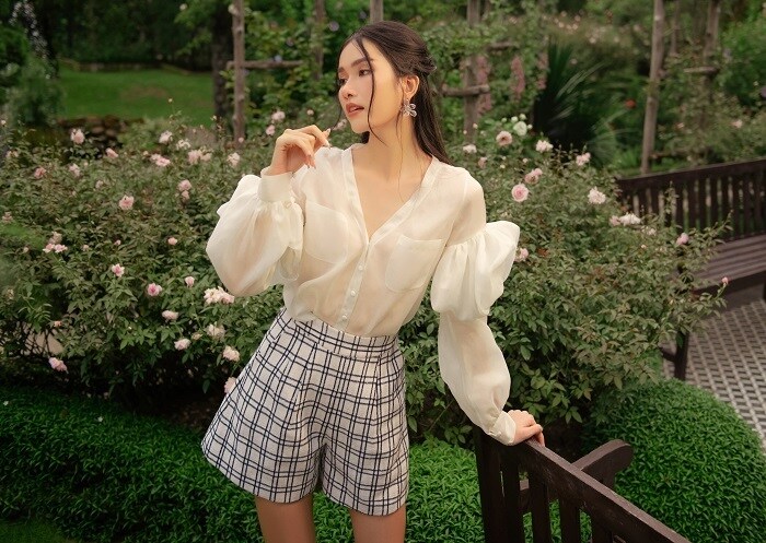 C&aacute;ch đ&acirc;y kh&ocirc;ng l&acirc;u, n&agrave;ng hậu vừa tốt nghiệp thủ khoa ng&agrave;nh Hệ thống quản l&yacute; th&ocirc;ng tin tại ĐH RMIT với số điểm 3.5/4.