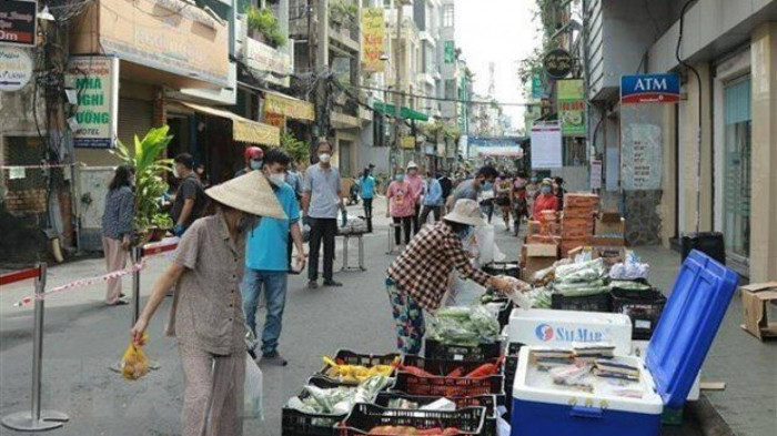 TP.HCM đ&atilde; c&oacute; 3.001 điểm b&aacute;n h&agrave;ng b&igrave;nh ổn, 388 điểm b&aacute;n h&agrave;ng lưu động