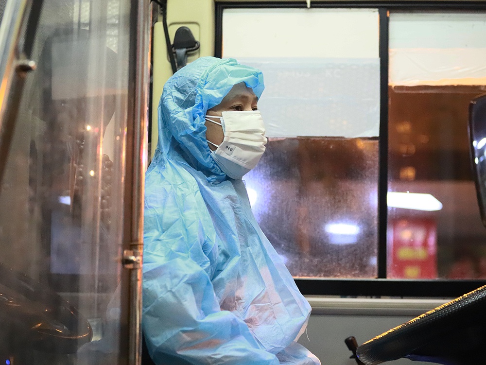 Ngo&agrave;i những bệnh nh&acirc;n được đưa đi c&aacute;ch ly th&igrave; số c&ograve;n lại l&agrave; bệnh nh&acirc;n chạy thận, gh&eacute;p thận b&ecirc;n trong bệnh viện được trở về nh&agrave;.