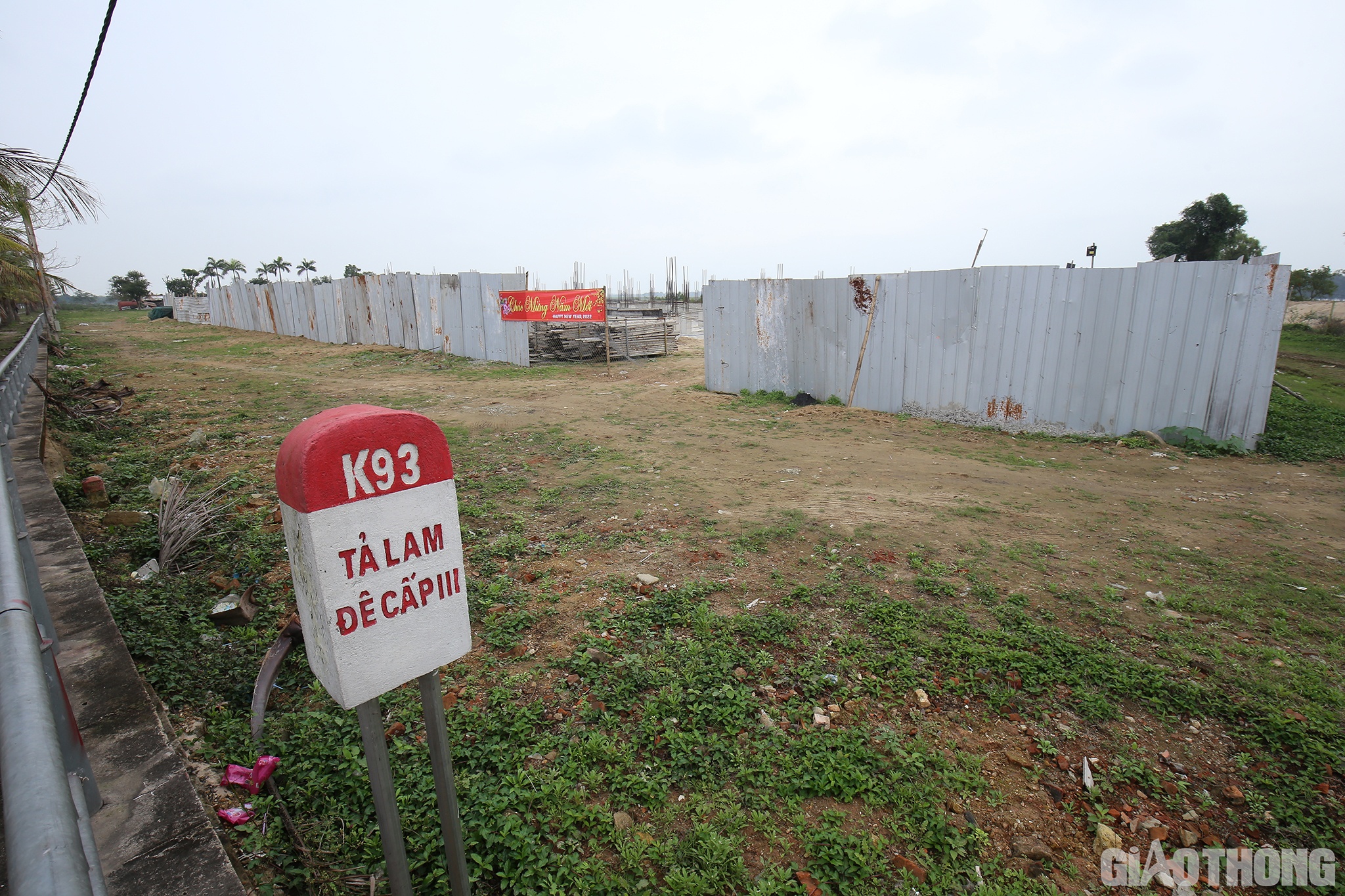 Sau đ&oacute;, UBND Nghệ An tiếp tục c&oacute; Quyết định 2339 ng&agrave;y 7/7/2021 điều chỉnh quy hoạch chi tiết tỷ lệ 1/500, do Ph&oacute; Chủ tịch L&ecirc; Ngọc Hoa k&yacute;.