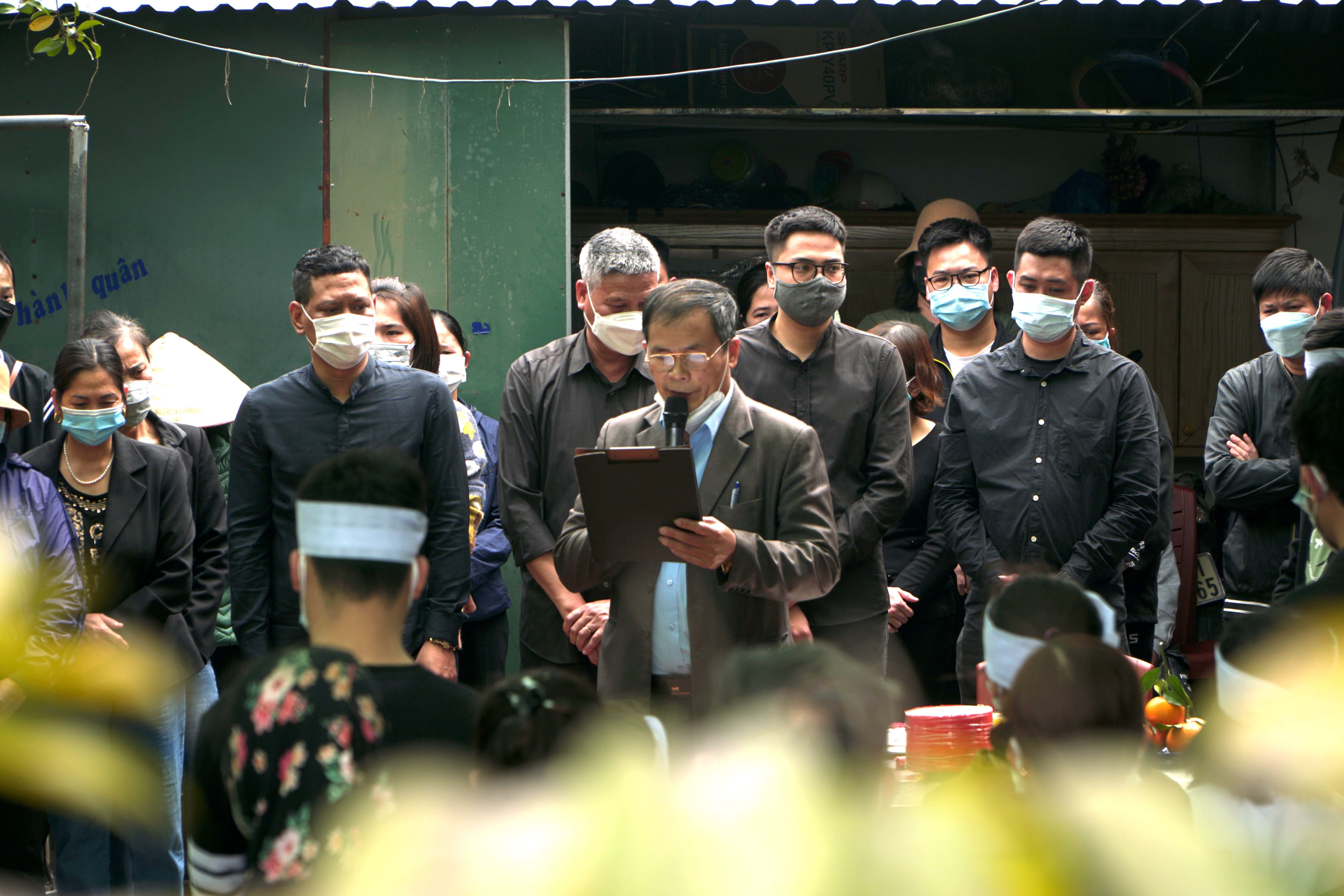 Đ&acirc;y l&agrave; hai trong số 17 nạn nh&acirc;n tử vong trong vụ ch&igrave;m t&agrave;u ở Hội An. Đến chiều nay, thi thể nạn nh&acirc;n cuối c&ugrave;ng đ&atilde; được t&igrave;m thấy.