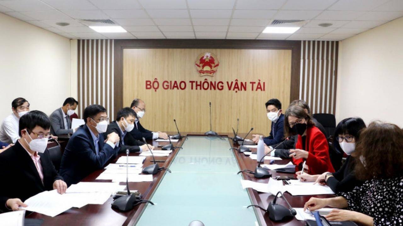 Th&uacute;c đẩy c&aacute;c dự &aacute;n đường thủy nội địa sử dụng vốn vay WB