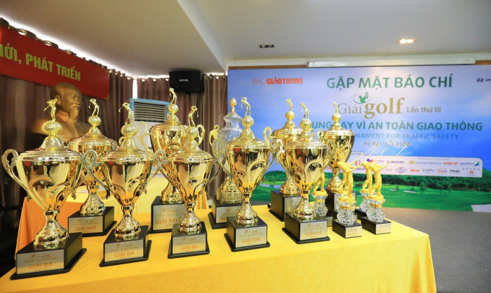 Giải golf Chung tay v&igrave; ATGT tiếp tục h&agrave;nh tr&igrave;nh nh&acirc;n &aacute;i- Ảnh 4.