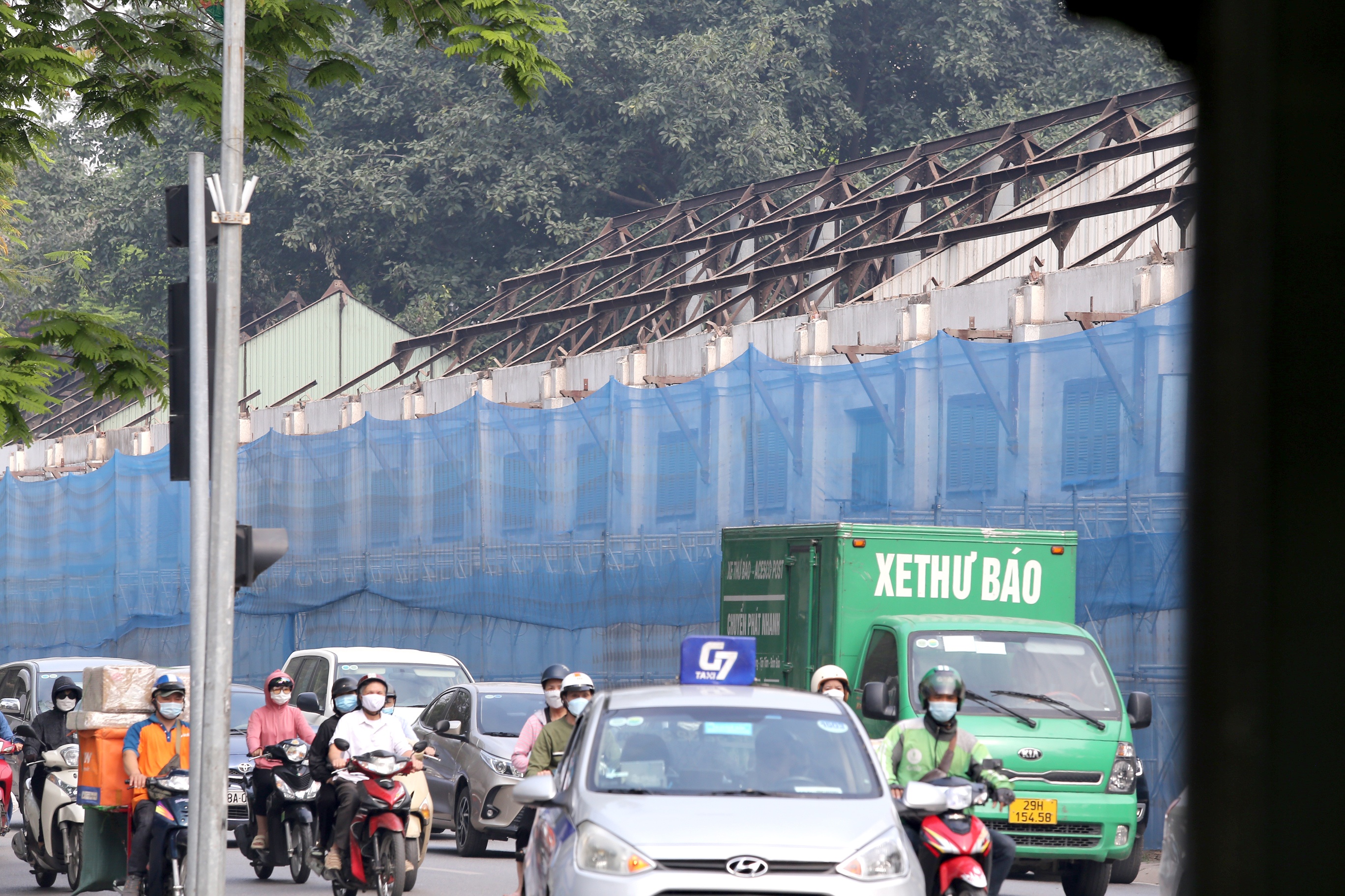 Vừa qua, t&ograve;a nh&agrave; thuộc khu "đất v&agrave;ng" 61 Trần Ph&uacute;, Ba Đ&igrave;nh, H&agrave; Nội bị chủ đầu tư ph&aacute; dỡ để thực hiện dự &aacute;n 11 tầng.