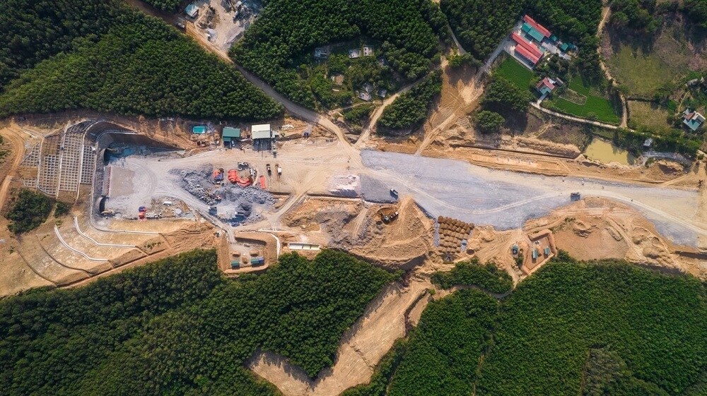 &Ocirc;ng Phan Văn Thắng, Ph&oacute; Chủ tịch Tập đo&agrave;n Đ&egrave;o Cả cho biết, sau cao tốc Bắc - Nam giai đoạn 1, Tập đo&agrave;n Đ&egrave;o Cả x&aacute;c định cao tốc Bắc - Nam giai đoạn 2 tiếp tục l&agrave; cơ hội để doanh nghiệp khẳng định năng lực, vị thế trong lĩnh vực hạ tầng giao th&ocirc;ng.