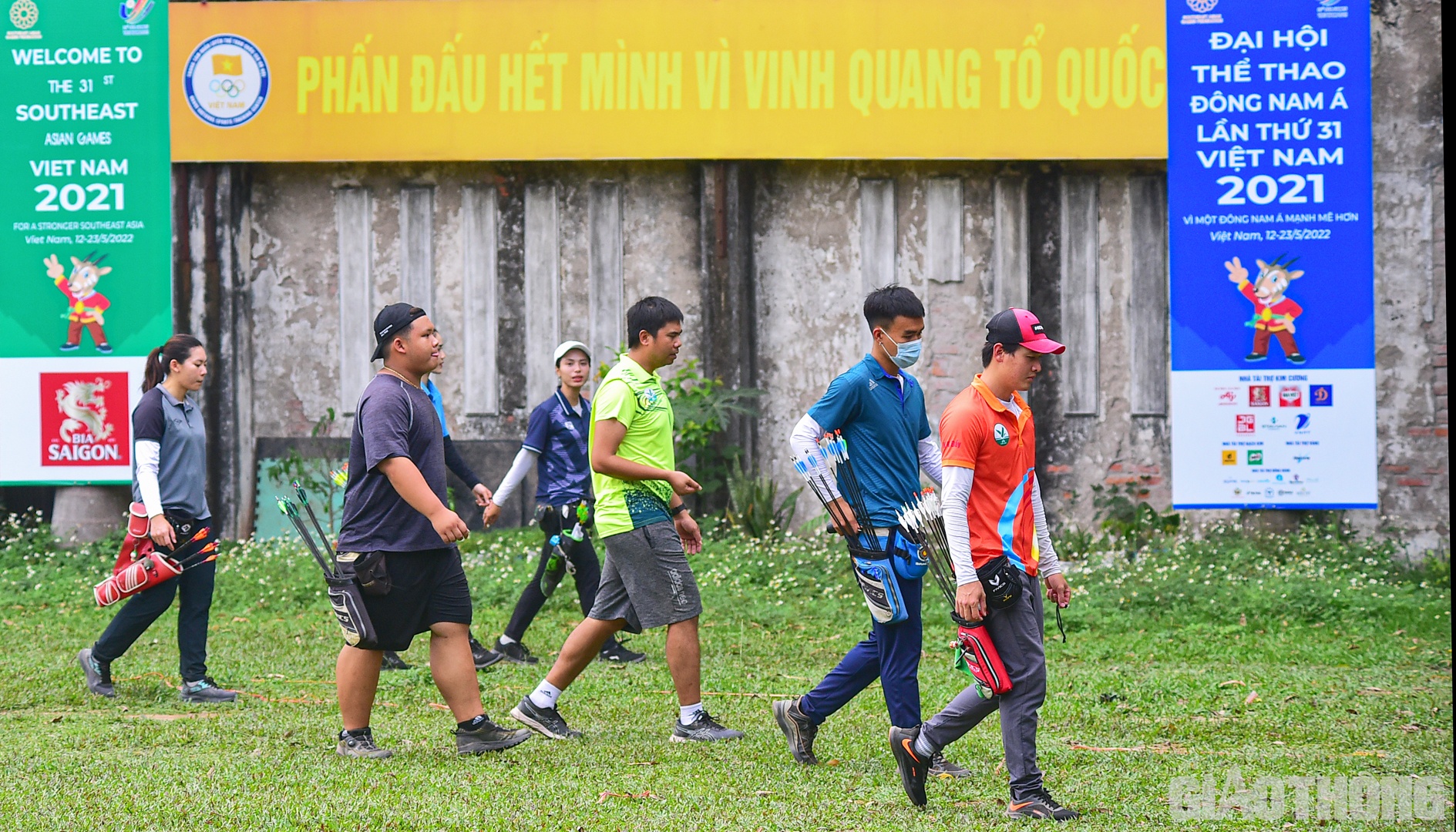 Tất cả đều quyết t&acirc;m phấn đấu hết m&igrave;nh v&igrave; vinh quang Tổ quốc.