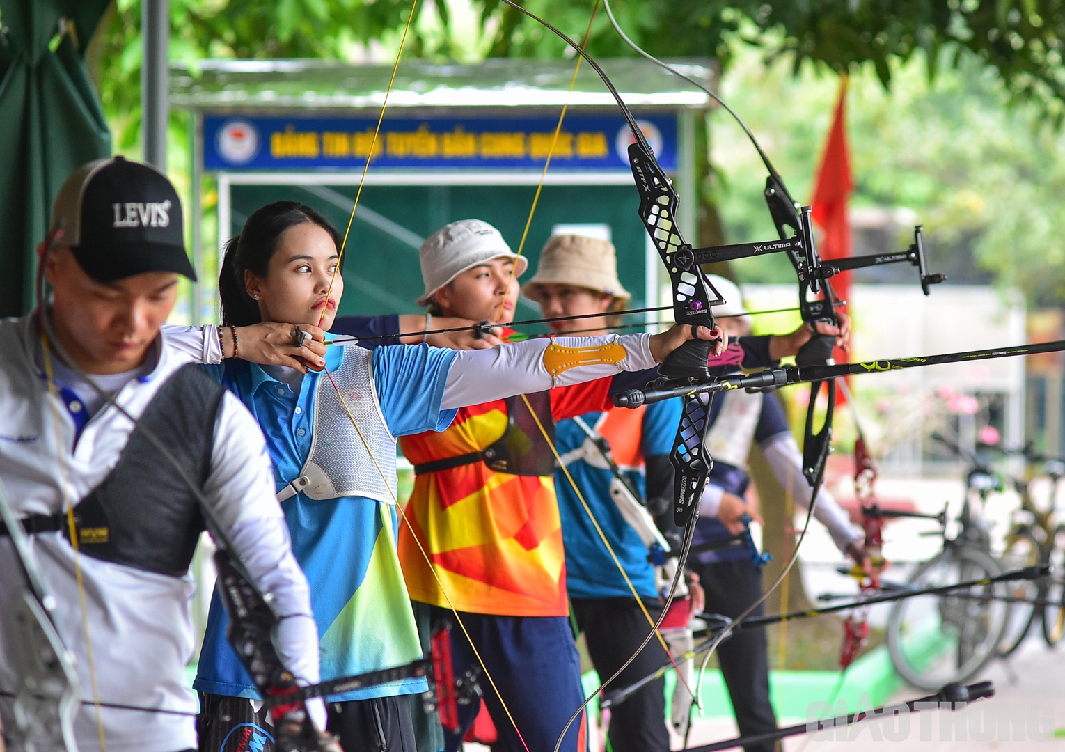 Từng gi&agrave;nh v&eacute; đến Olympic Tokyo 2020, cung thủ Đỗ Thị &Aacute;nh Nguyệt tiếp tục l&agrave; niềm hy vọng "v&agrave;ng" cho bắn cung Việt Nam tại SEA Games 31.