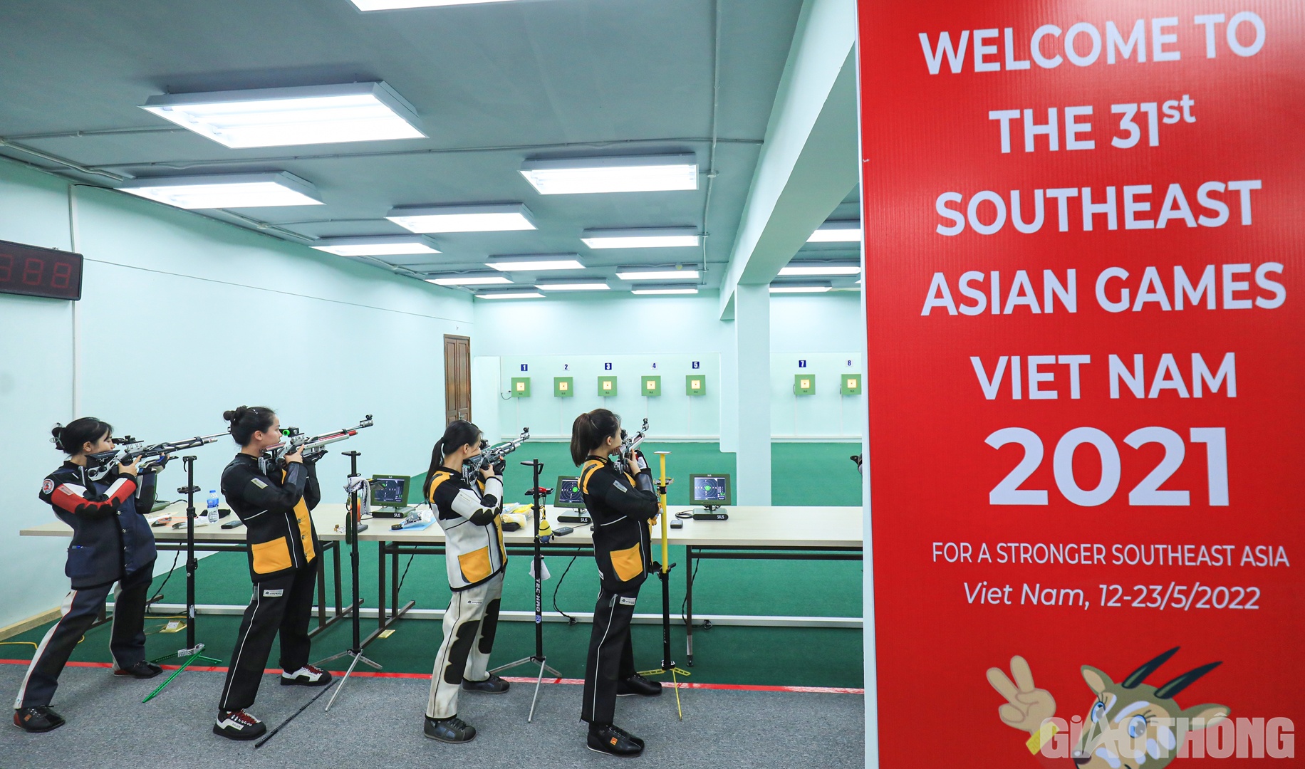 Để chuẩn bị cho SEA Games 31, Trường bắn tại Trung t&acirc;m Huấn luyện Thể thao Quốc gia (Nhổn) vừa được đầu tư cải tạo, n&acirc;ng cấp với hệ thống trang thiết bị hiện đại, đạt ti&ecirc;u chuẩn thi đấu quốc tế.