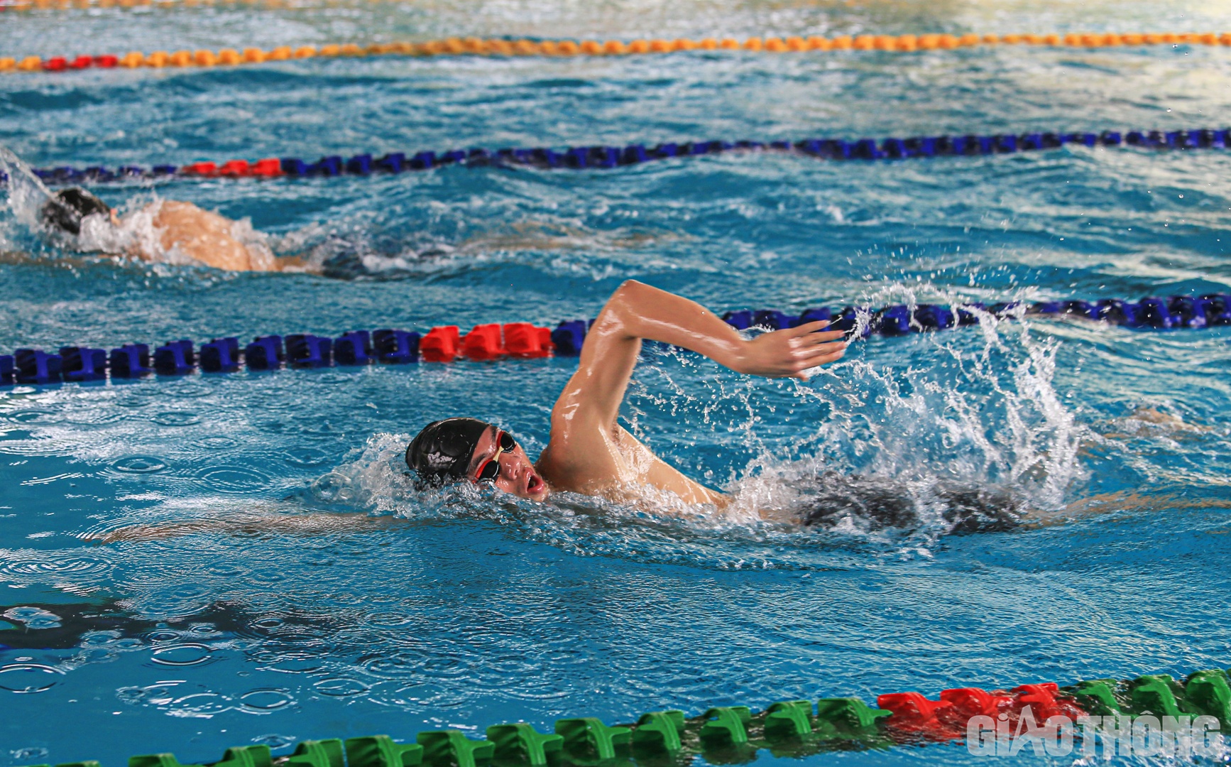 K&igrave;nh ngư Nguyễn Huy Ho&agrave;ng l&agrave; c&aacute;i t&ecirc;n đ&aacute;ng ch&uacute; &yacute; nhất của bơi lội Việt Nam tại SEA Games 31.