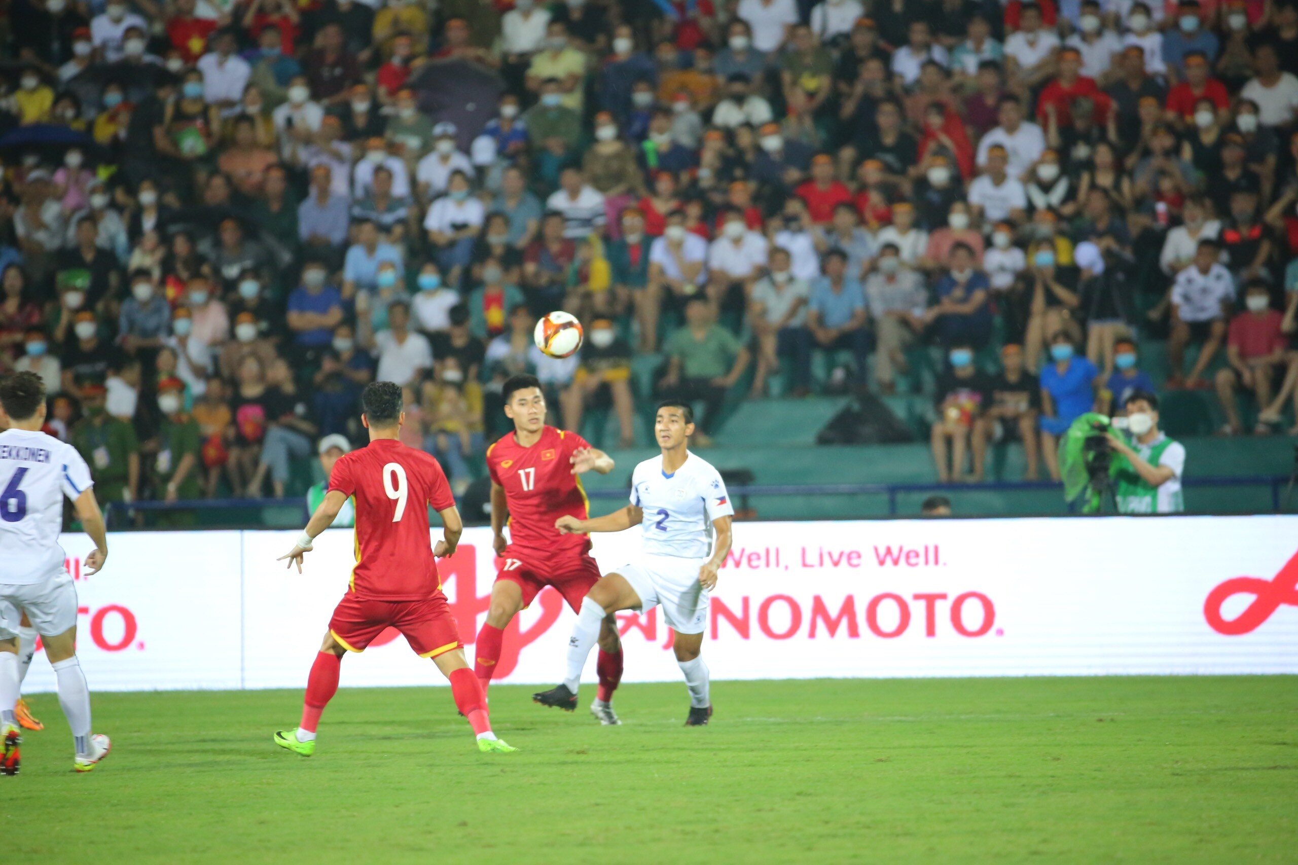 Suốt 90 ph&uacute;t thi đấu, U23 Việt Nam l&agrave;m chủ ho&agrave;n to&agrave;n cuộc chơi nhưng kh&ocirc;ng thể ghi b&agrave;n. Ảnh S&ocirc;ng Lam