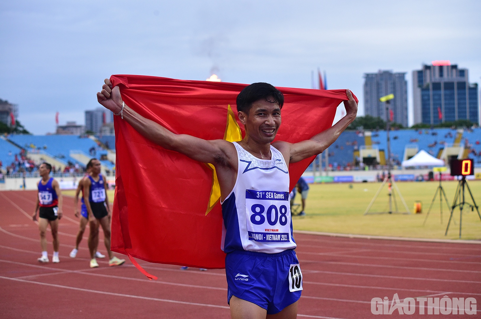 L&atilde;o tướng Nguyễn Văn Lai đ&atilde; li&ecirc;n tiếp v&ocirc; địch hai nội dung 5.000 v&agrave; 10.000m trong ba kỳ SEA Games li&ecirc;n tiếp 2013, 2015 v&agrave; 2017.