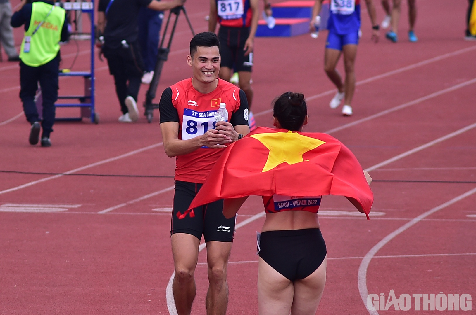 Chiến thắng của Lan tiếp th&ecirc;m động lực cho Qu&aacute;ch C&ocirc;ng Lịch bước v&agrave;o cuộc tranh t&agrave;i nội dung 400m vượt r&agrave;o nam ngay sau đ&oacute;.