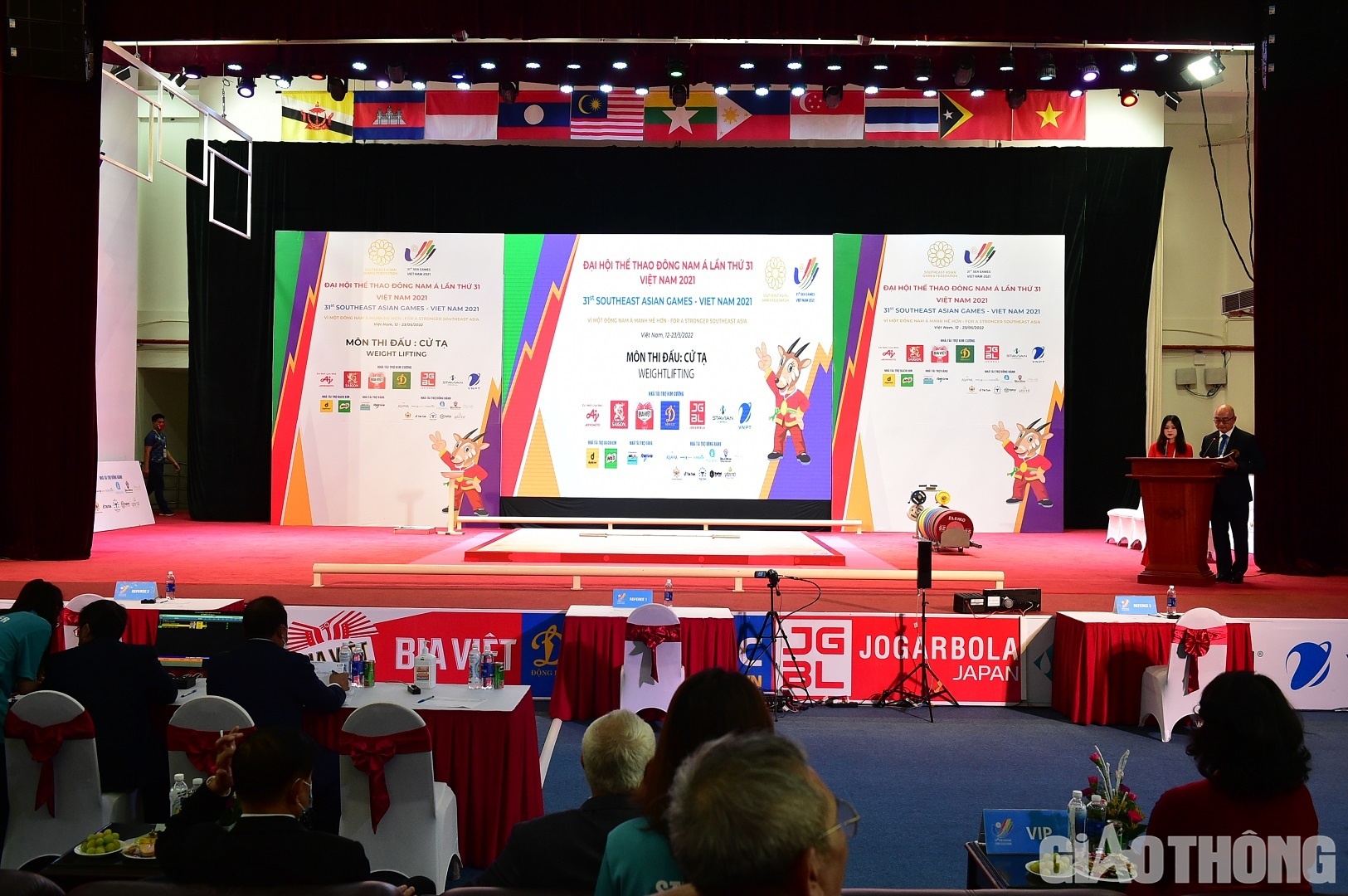 Trong ng&agrave;y 19/05, cử tạ Việt Nam c&oacute; 3 VĐV tham dự 3 trận chung kết, lần lượt ở hạng mục 45kg nữ, 55kg nam v&agrave; 49kg nữ.