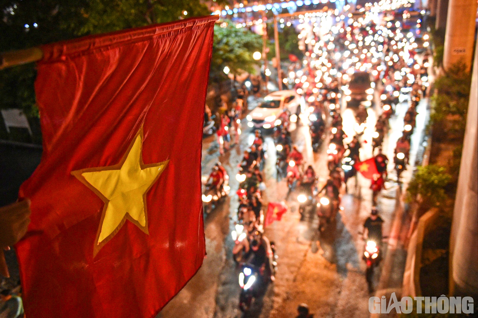 Dưới b&agrave;n tay nh&agrave;o nặn của HLV Park Hang-seo, c&aacute;c cầu thủ con cưng đ&atilde; l&agrave;m n&ecirc;n kỳ t&iacute;ch mới cho b&oacute;ng đ&aacute; nước nh&agrave;.