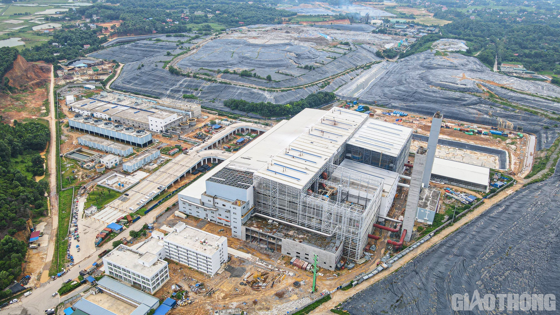 Dự &aacute;n Nh&agrave; m&aacute;y Điện r&aacute;c S&oacute;c Sơn thuộc Khu li&ecirc;n hợp xử l&yacute; chất thải rắn Nam Sơn (huyện S&oacute;c Sơn, H&agrave; Nội).