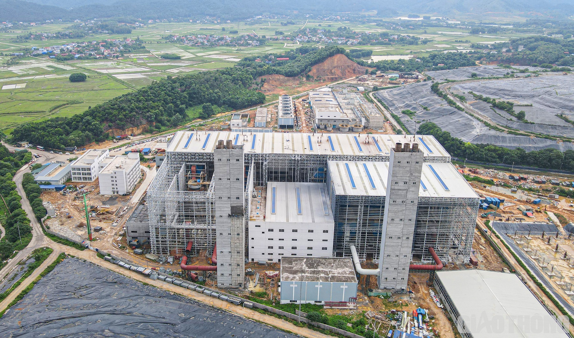 Dự &aacute;n được UBND TP H&agrave; Nội ph&ecirc; duyệt chủ trương đầu tư tr&ecirc;n diện t&iacute;ch khoảng 17,51ha do C&ocirc;ng ty CP năng lượng m&ocirc;i trường Thi&ecirc;n &Yacute; l&agrave;m chủ đầu tư.