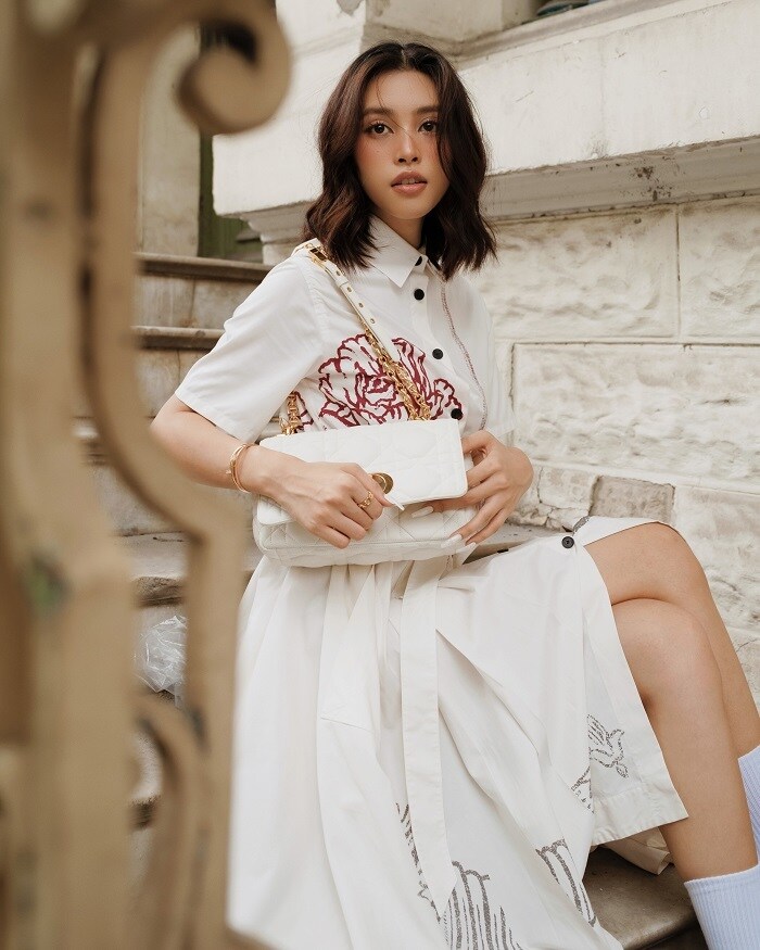 Gần đ&acirc;y, Hoa hậu Việt Nam 2018 cũng g&acirc;y tranh c&atilde;i khi được mời ngồi &ldquo;ghế n&oacute;ng&rdquo; của Miss World Việt Nam 2022 ở tuổi 21