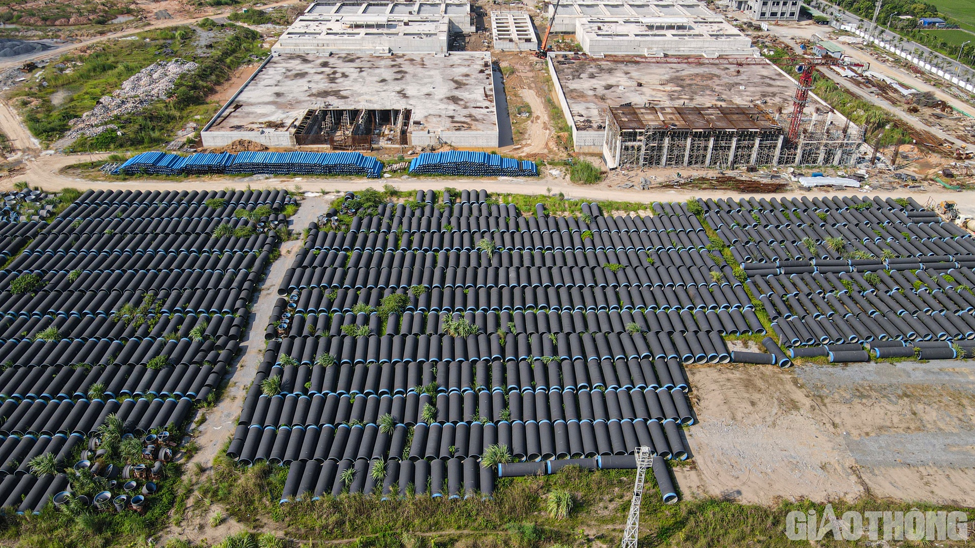 Theo thiết kế, tuyến ống truyền dẫn có chiều dài 28,1 km và sử dụng ống gang dẻo có độ bền cao, giúp hạn chế sự cố rò rỉ, vỡ đường ống.