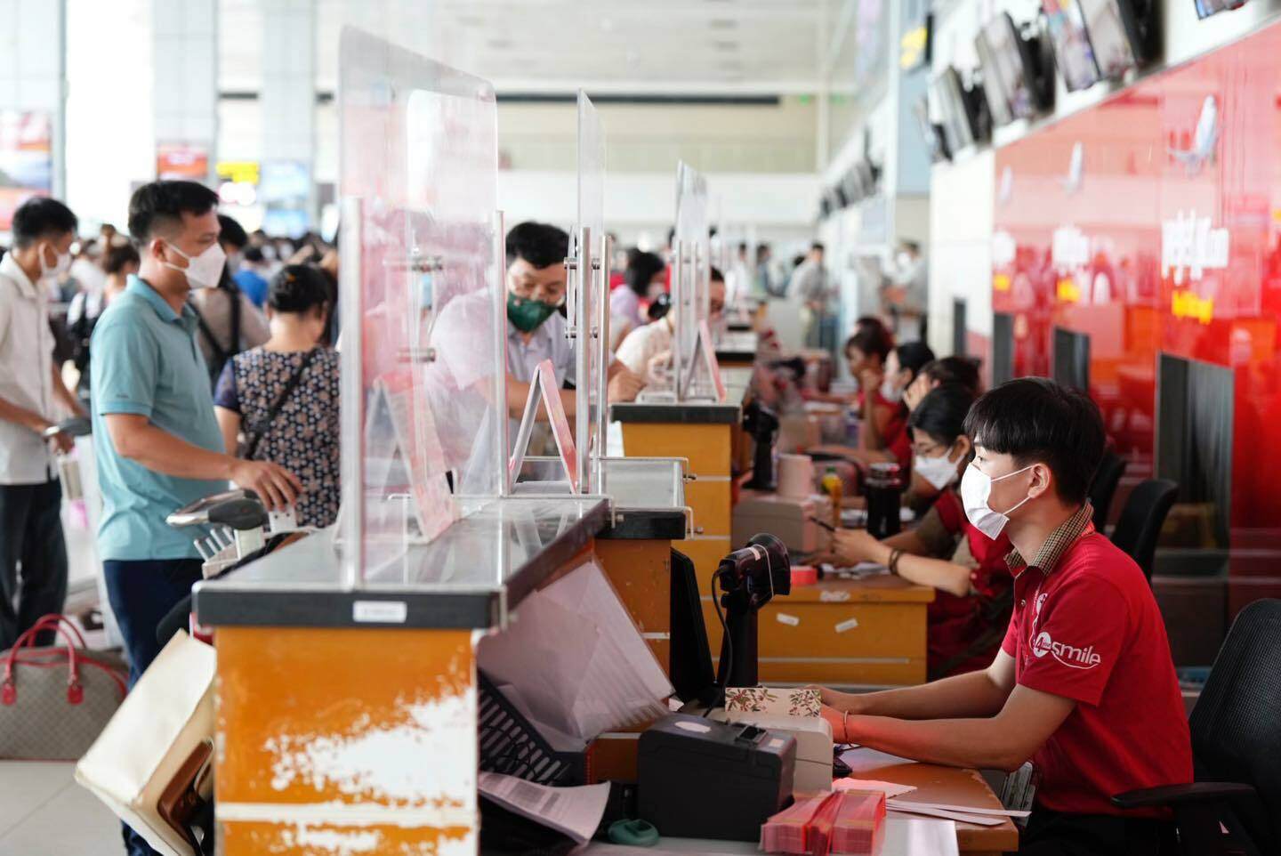 Khu vực l&agrave;m thủ tục h&agrave;ng kh&ocirc;ng của Vietjet