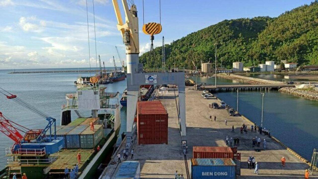 T&agrave;u container cần l&agrave;m g&igrave; để được hỗ trợ tiền khi v&agrave;o cảng Ch&acirc;n M&acirc;y?