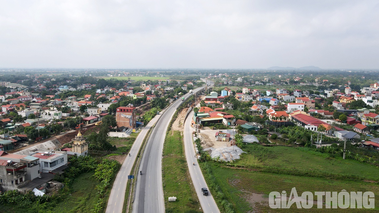 Sau 1 năm thi c&ocirc;ng, đến nay dự &aacute;n đ&atilde; bước sang giai đoạn nước r&uacute;t