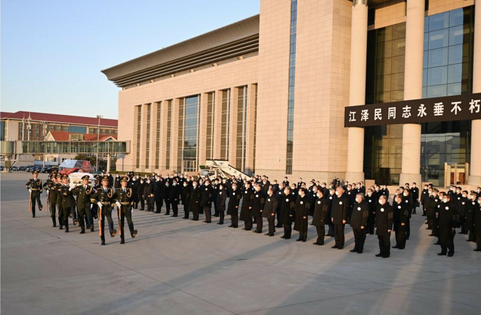 Bắc Kinh đ&atilde; th&ocirc;ng b&aacute;o sẽ kh&ocirc;ng mời l&atilde;nh đạo quốc tế tới Trung Quốc dự lễ tang như một phần th&ocirc;ng lệ tại quốc gia n&agrave;y. Ảnh - Xinhua