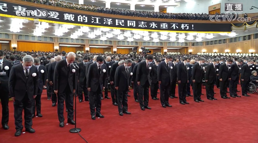 &Ocirc;ng Tập cũng ca ngợi vai tr&ograve; l&atilde;nh đạo của &ocirc;ng Giang Trạch D&acirc;n trong qu&aacute; tr&igrave;nh Trung Quốc thu hồi Hong Kong, Macau cũng như nỗ lực của &ocirc;ng Giang Trạch D&acirc;n trong việc ngăn chặn nỗ lực của phe ly khai đ&ograve;i Đ&agrave;i Loan độc lập. Ảnh - CCTV