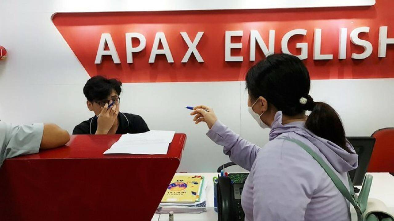 Apax Leaders nhận lỗi, dừng hoạt động để t&aacute;i cấu tr&uacute;c sau l&ugrave;m x&ugrave;m bị tố