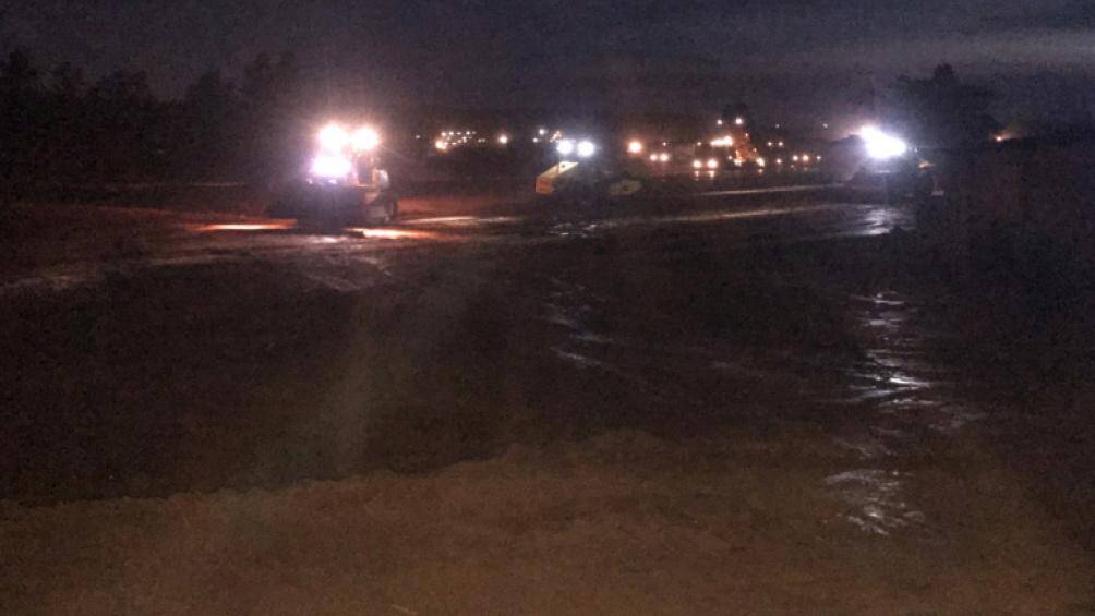 Phương &aacute;n thi c&ocirc;ng cao điểm m&ugrave;a kh&ocirc; tới đ&atilde; được Li&ecirc;n danh nh&agrave; thầu thi c&ocirc;ng lập v&agrave; ACV ph&ecirc; duyệt huy động th&ecirc;m khoảng 770 đầu m&aacute;y n&acirc;ng tổng số lượng m&aacute;y m&oacute;c trong thời gian tới l&ecirc;n khoảng 2.000 đầu m&aacute;y thiết bị v&agrave; 2.500 nh&acirc;n sự với mục ti&ecirc;u mở tối đa c&aacute;c mũi thi c&ocirc;ng với 44 d&acirc;y chuyền đảm bảo c&ocirc;ng suất đ&agrave;o đắp tối đa đạt 500.000 m3/ng&agrave;y.