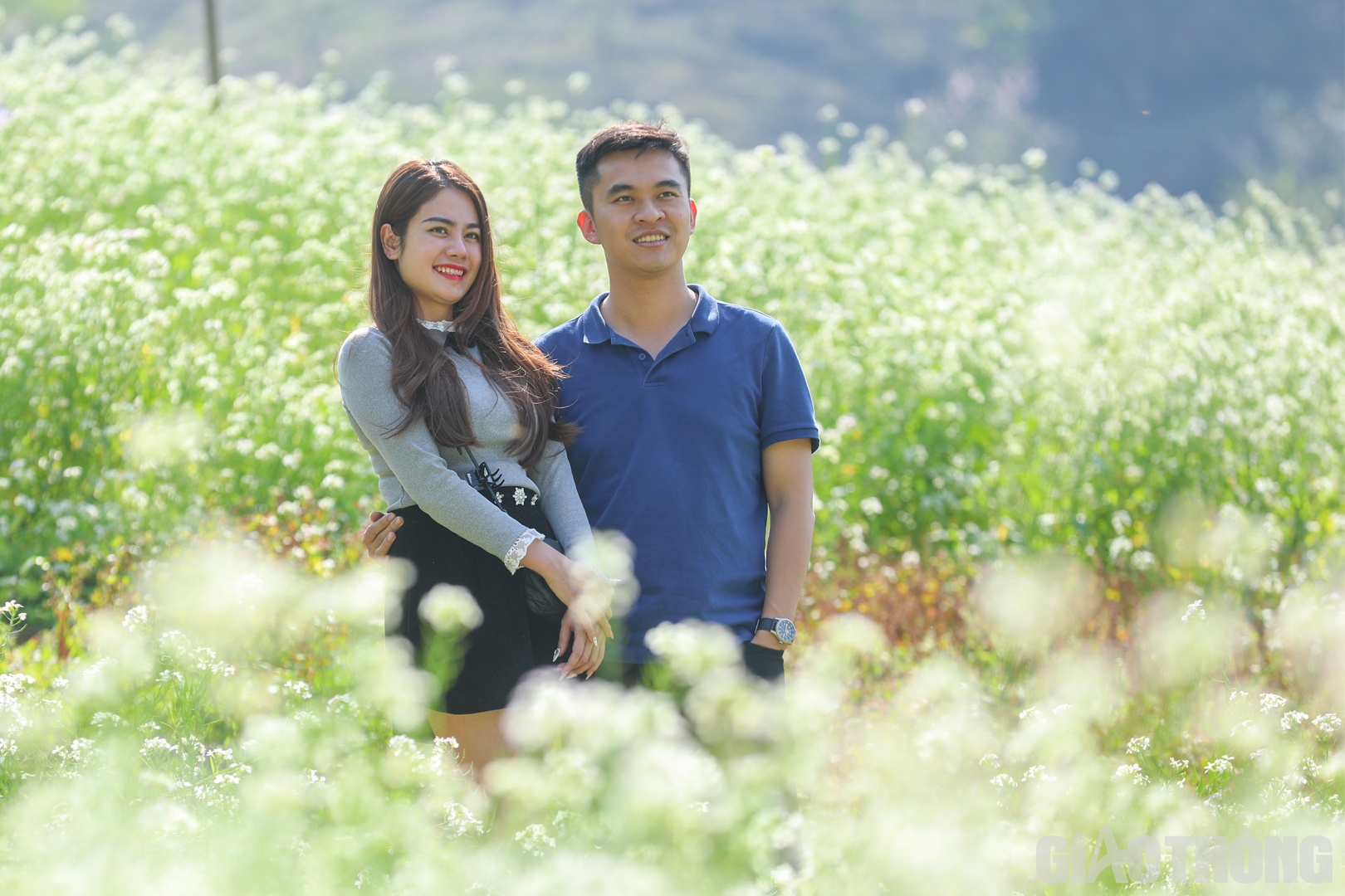 Chị Lan Anh (quận H&agrave; Đ&ocirc;ng) b&agrave;y tỏ: "D&ugrave; đ&atilde; nghe bạn b&egrave; kể kh&aacute; nhiều, nhưng lần đầu được tận mắt chi&ecirc;m ngưỡng thực sự đ&atilde; khiến t&ocirc;i ngỡ ng&agrave;ng bởi vẻ đẹp của lo&agrave;i hoa n&agrave;y".
