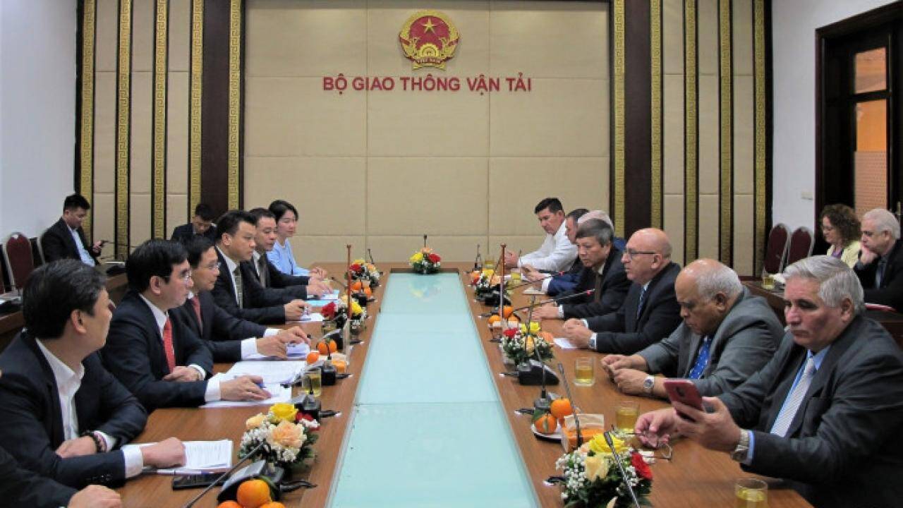 Tăng cường hợp t&aacute;c GTVT Việt Nam - Cuba