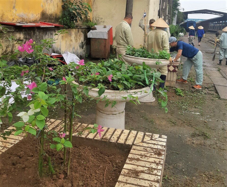 Với phong tr&agrave;o n&agrave;y, đường sắt kỳ vọng về l&acirc;u d&agrave;i, h&igrave;nh th&agrave;nh con đường hoa d&agrave;i nhất Việt Nam, trở th&agrave;nh điểm nhấn du lịch, thu h&uacute;t du kh&aacute;ch trong nước v&agrave; quốc tế đến với c&aacute;c địa phương, đến với Việt Nam.