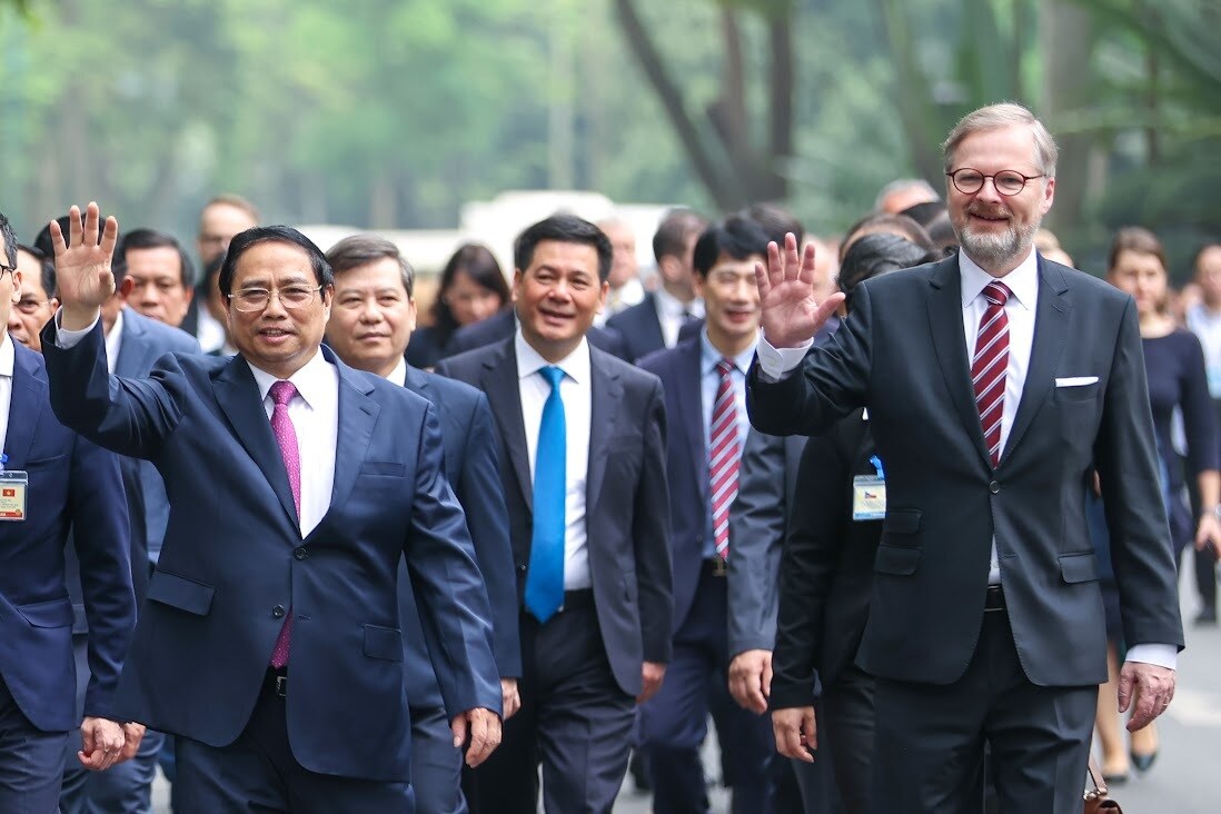 Chuyến thăm Việt Nam của Thủ tướng Cộng h&ograve;a S&eacute;c Petr Fiala thể hiện sự coi trọng v&agrave; mong muốn tăng cường quan hệ song phương của l&atilde;nh đạo hai nước - Ảnh: VGP/Nhật Bắc