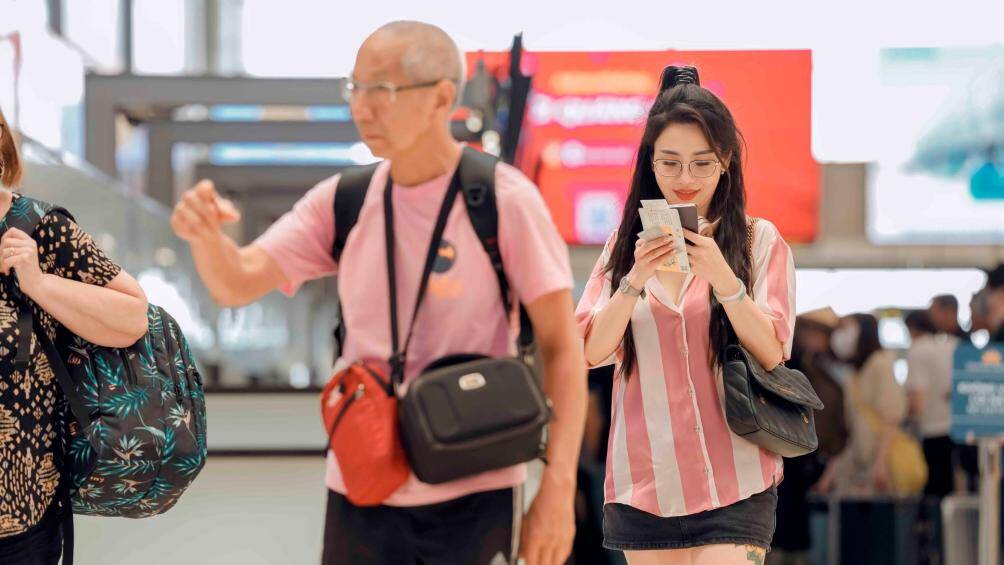 Nhờ triển khai đồng bộ nhiều giải ph&aacute;p,kh&ocirc;ng c&oacute; hiện tượng &ugrave;n ứ cục bộ tại nh&agrave; ga. H&agrave;nh kh&aacute;ch đ&atilde; c&oacute; một kỳ nghỉ lễ trọn vẹn