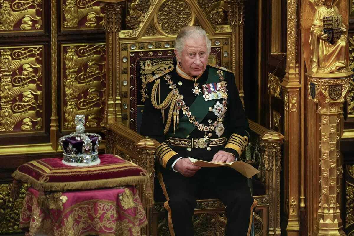 H&ocirc;m nay (6/5), Vua Charles III sẽ ch&iacute;nh thức đăng quang sau 7 thập kỷ l&agrave; người kế vị ngai v&agrave;ng Vương quốc Anh. Nh&acirc;n sự kiện n&agrave;y, h&atilde;y c&ugrave;ng nh&igrave;n lại cuộc đời của Vua Charles III.