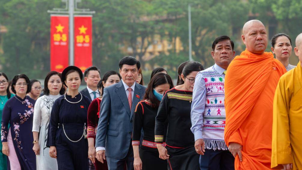 Tại Kỳ họp n&agrave;y, về c&ocirc;ng t&aacute;c lập ph&aacute;p, Quốc hội sẽ xem x&eacute;t, th&ocirc;ng qua 8 dự &aacute;n Luật, 3 dự thảo Nghị quyết.