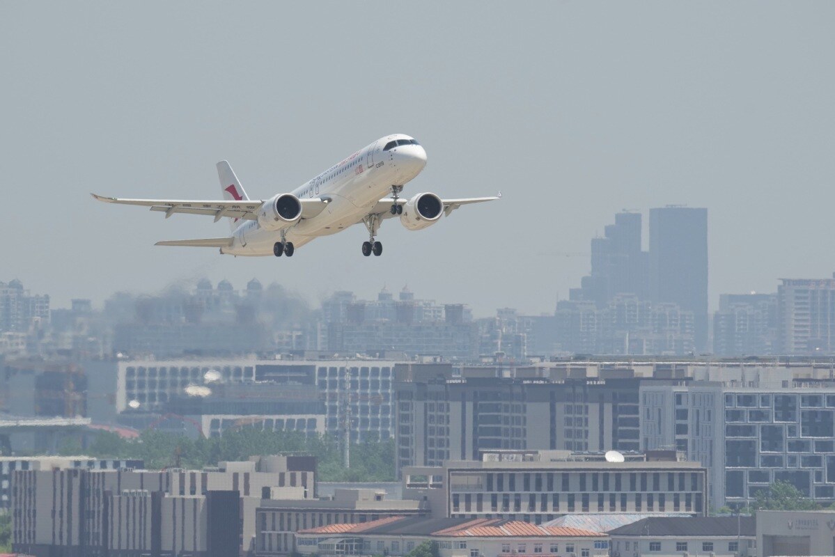 Chuyến bay thương mại đầu ti&ecirc;n của C919 l&agrave; từ Thượng Hải tới Bắc Kinh, dự kiến ho&agrave;n th&agrave;nh trong 2h25 ph&uacute;t.