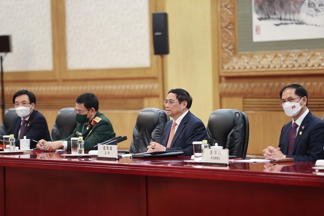 Chuyến thăm n&agrave;y sẽ tập trung v&agrave;o t&igrave;m ra c&aacute;c biện ph&aacute;p cụ thể để th&uacute;c đẩy quan hệ hợp t&aacute;c kinh tế thương mại, đặc biệt l&agrave; giao lưu thương mại h&agrave;ng h&oacute;a giữa bi&ecirc;n giới hai nước, giữa c&aacute;c địa phương ngo&agrave;i nước cũng như t&igrave;m c&aacute;ch th&aacute;o gỡ nhằm th&uacute;c đẩy triển khai c&aacute;c dự &aacute;n hạ tầng lớn c&ograve;n tồn tại giữa hai nước.