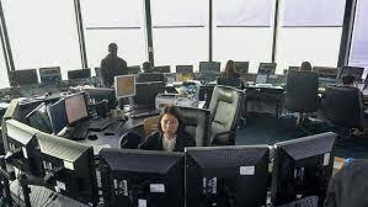 C&ocirc;ng đo&agrave;n VATM: Đẩy mạnh phong tr&agrave;o thi đua gắn với đặc th&ugrave; của quản l&yacute; bay
