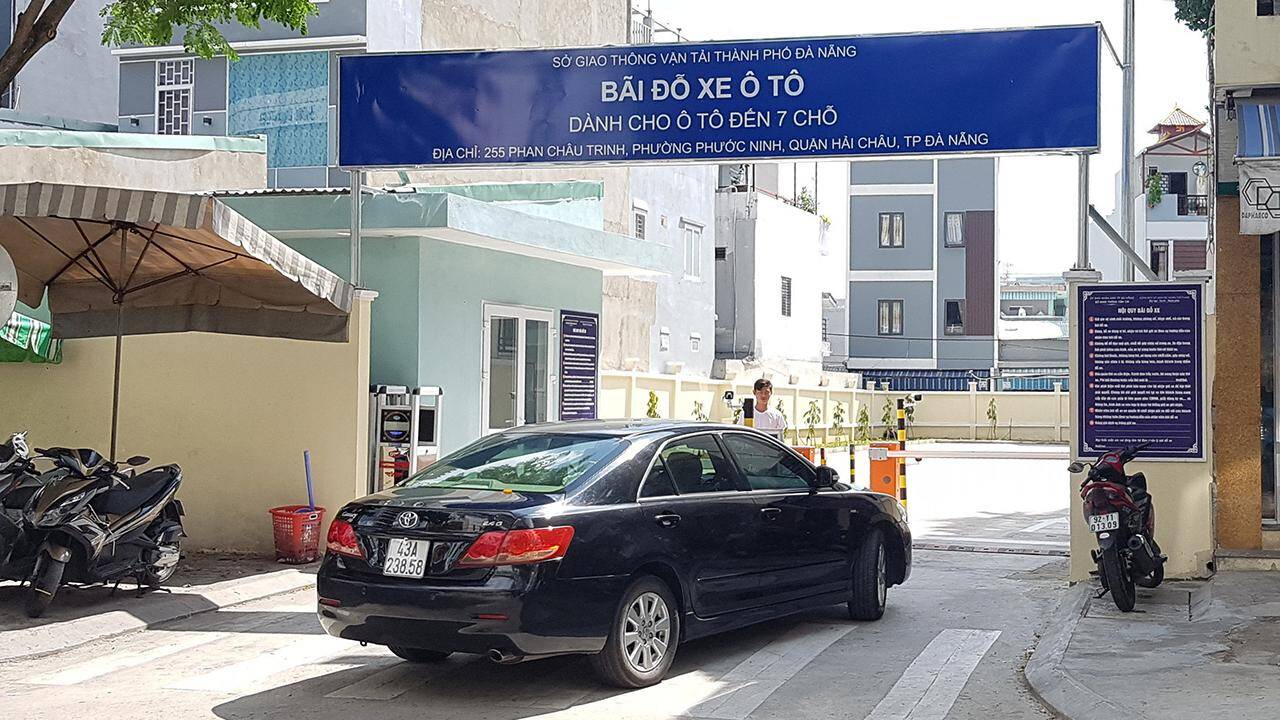 Đ&agrave; Nẵng sẽ đấu gi&aacute; đất, h&uacute;t đầu tư b&atilde;i đỗ xe