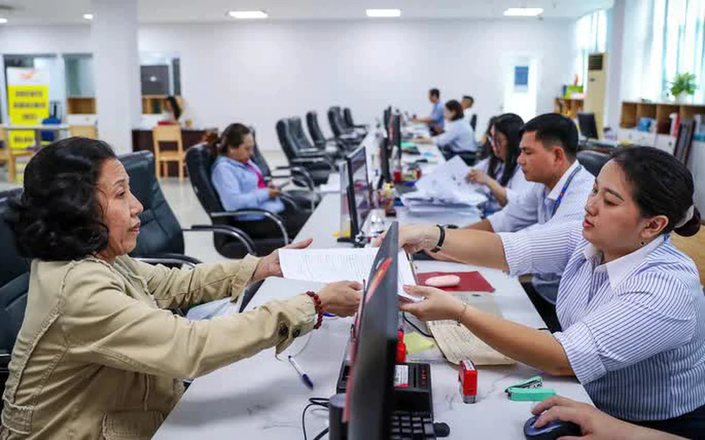 Lăng kính xây dựng 14/10: 97,5% thủ tục hành chính của Bộ Xây dựng đã lên môi trường số